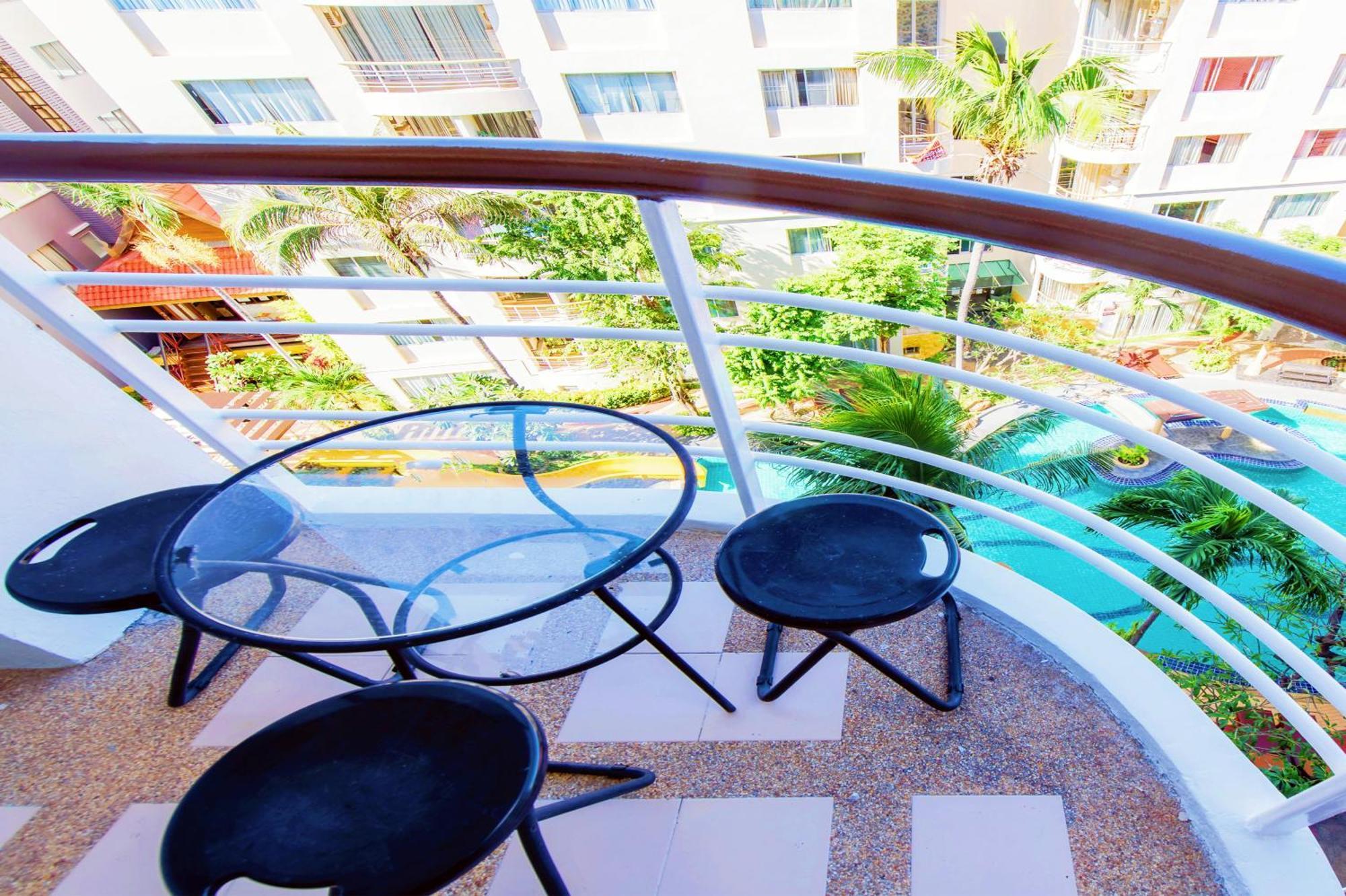 Апартаменты First Hua Hin - Happy Rent Номер фото