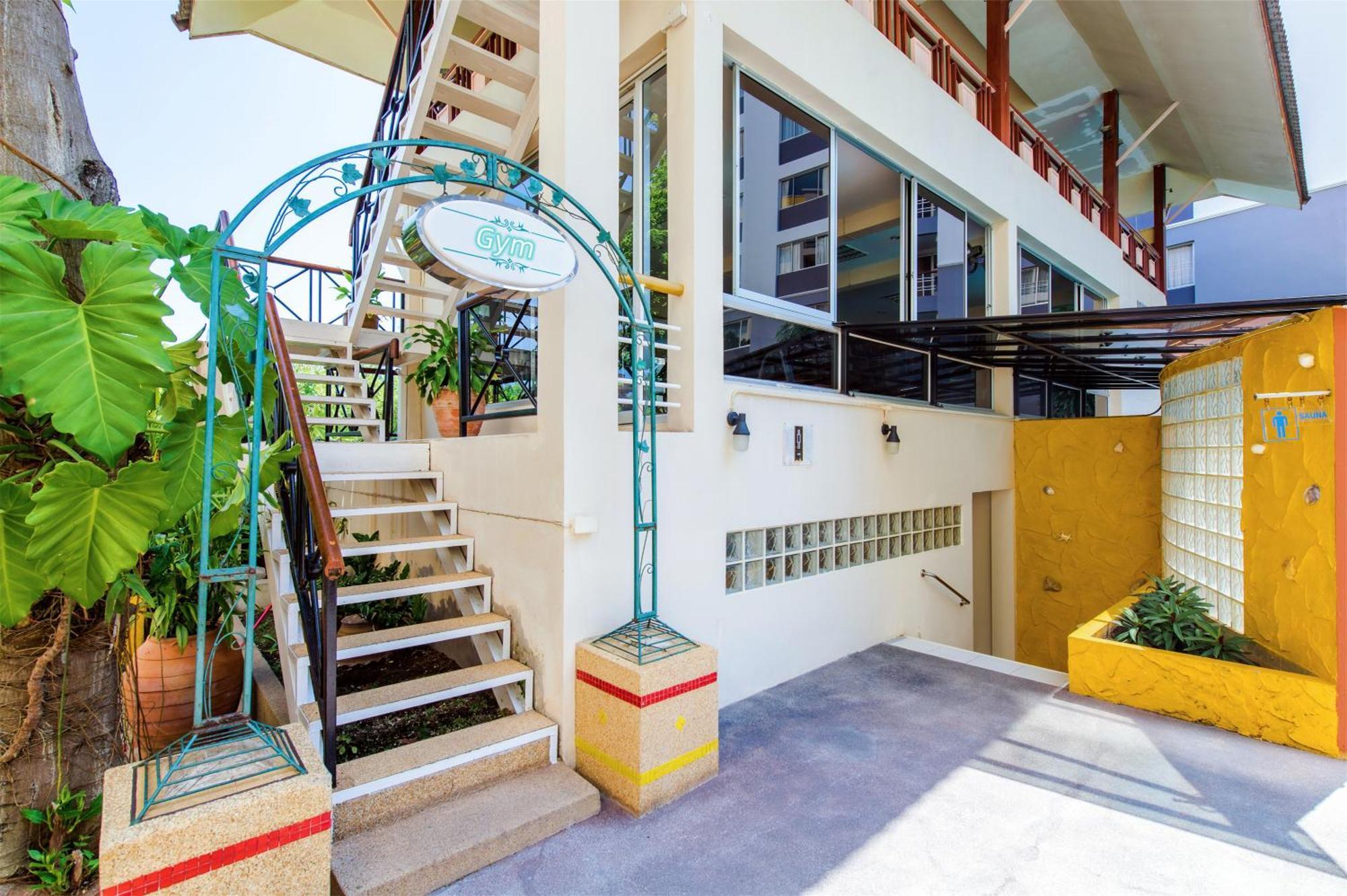 Апартаменты First Hua Hin - Happy Rent Экстерьер фото